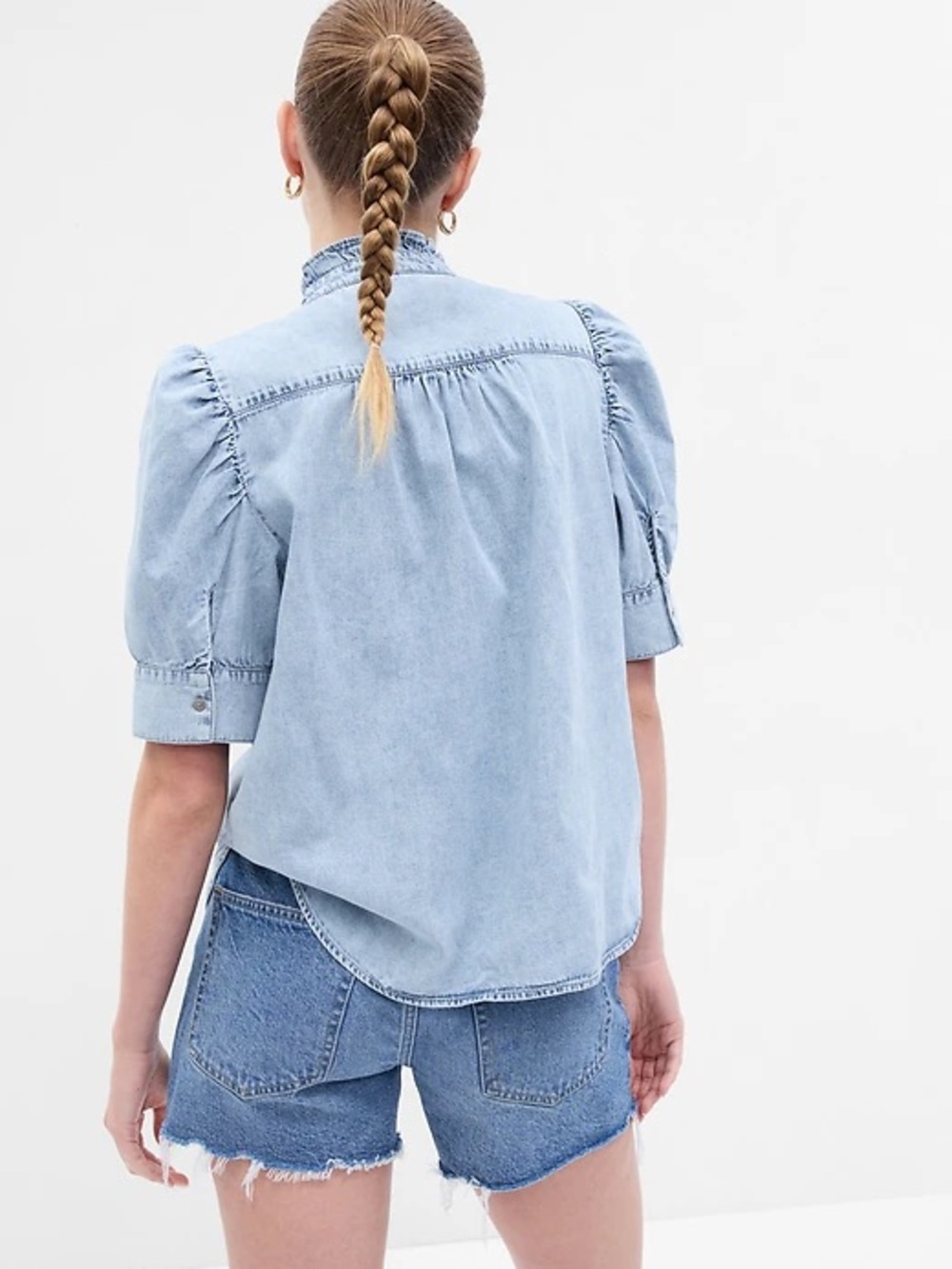 GAP Puff Sleeve Ruffle Denim Shirt Button Down Top Light Wash Indigo Size Medium - Picture 3 of 11